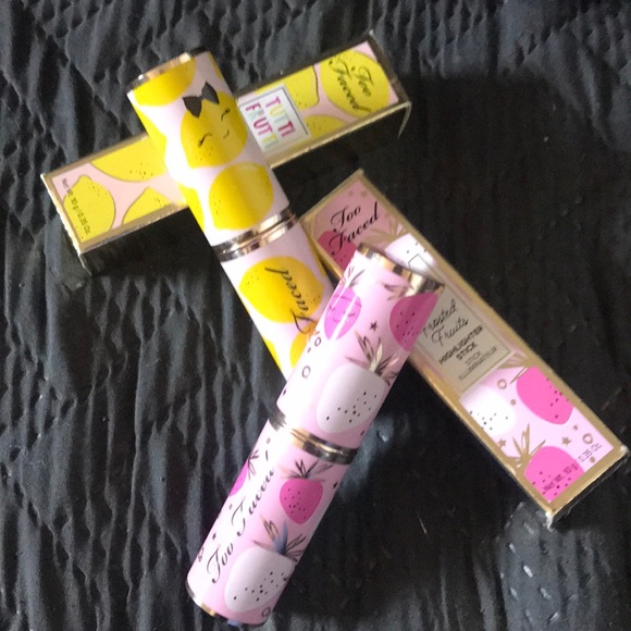 Too Faced Other - Tutti Frutti Highlighter Sticks bundle